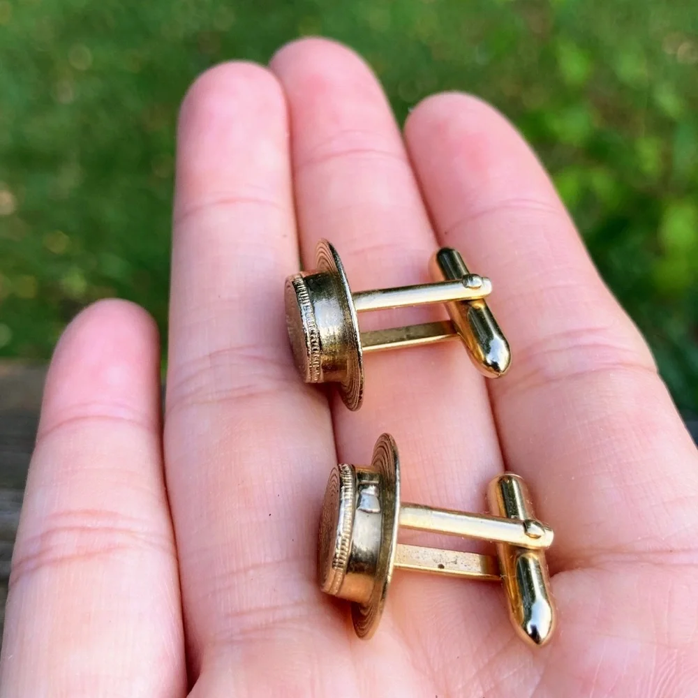 Vintage Swank Boater Hat Shaped Gold Tone Cuff Links Signed Cufflinks